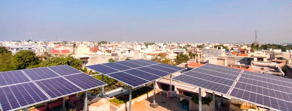 Rooftop-Solar-for-Home-Complete-Guide-1-1024×390